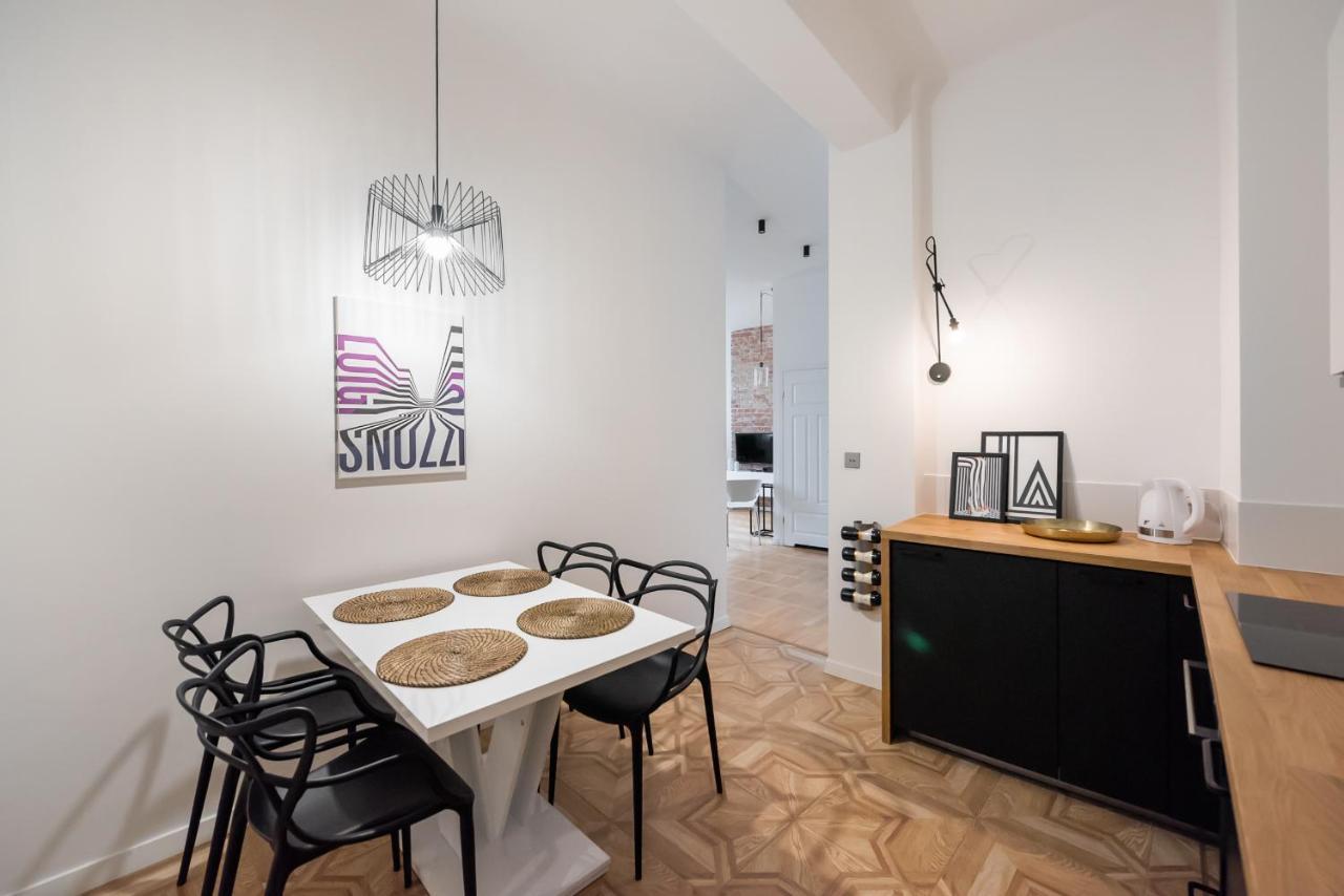 ורשה Old Town Basilisk Apartment מראה חיצוני תמונה